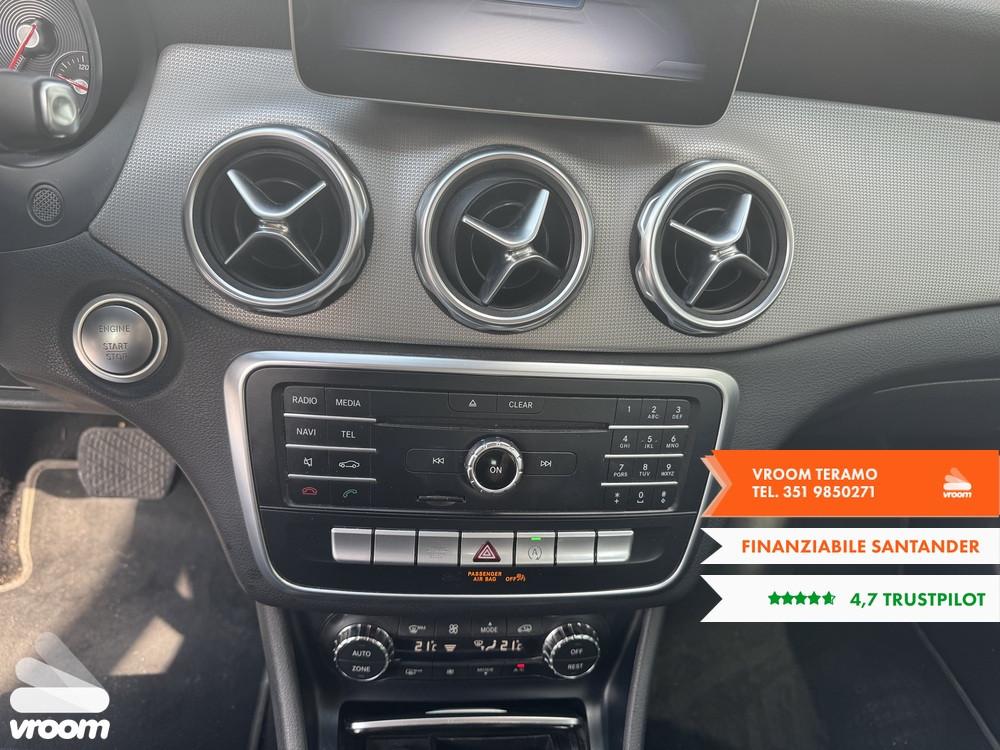 MERCEDES GLA (X156) 200 d Automatic Sport