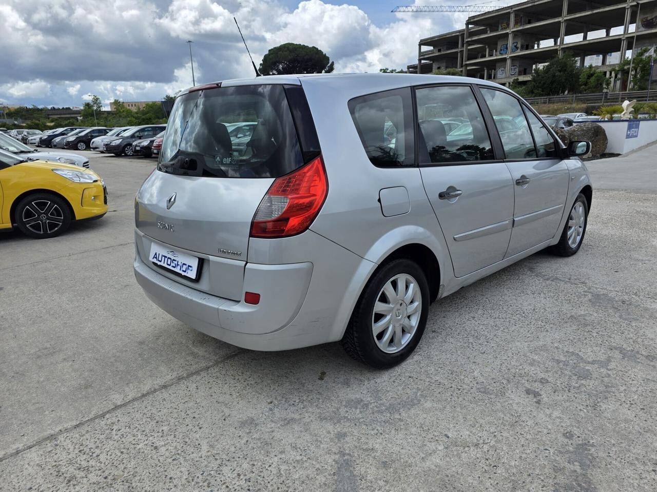 Renault Scenic Grand Scénic 1.9 dCi/130CV D
