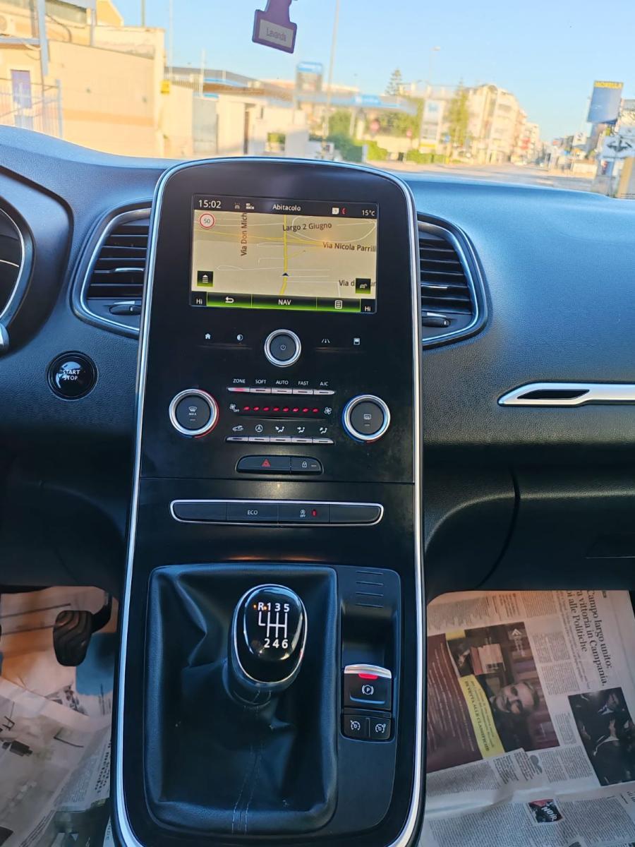 RENAULT Scénic dCi 8V 110 CV Energy Zen - 2017