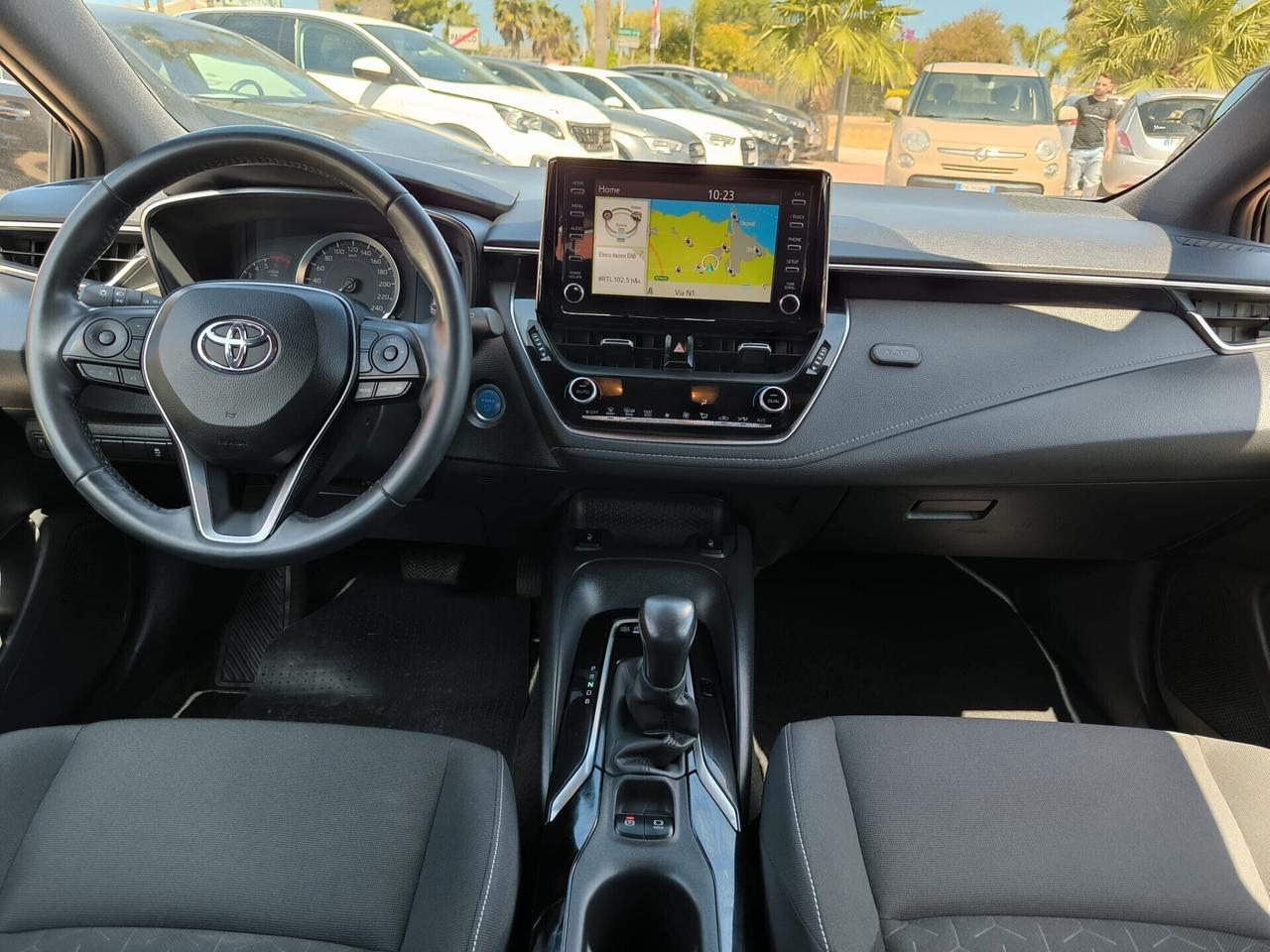 Toyota Corolla Touring Sports 1.8 Hybrid Business