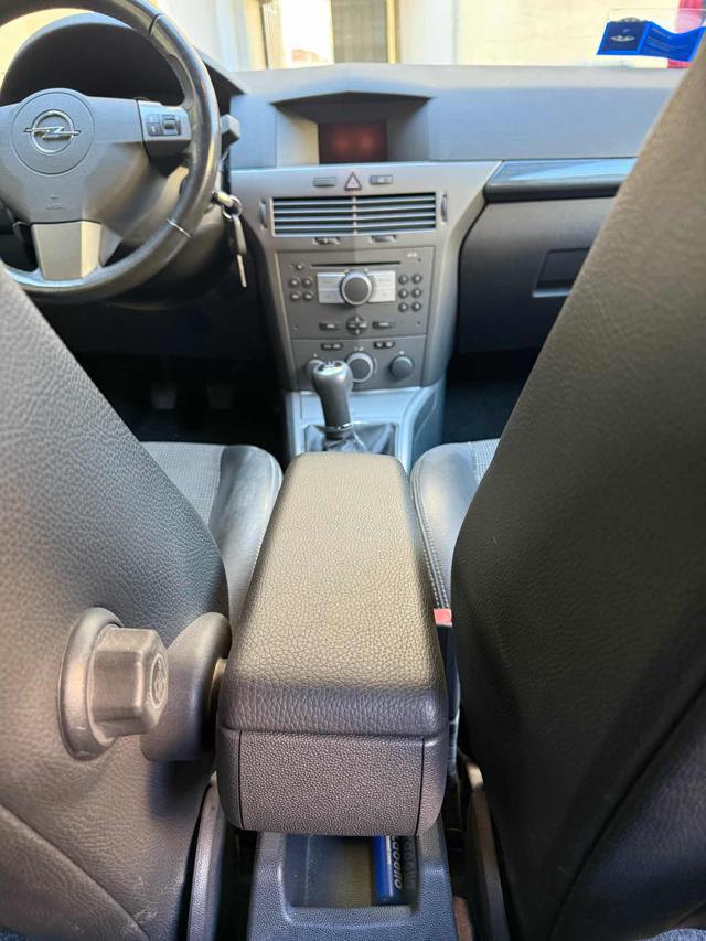 OPEL Astra 1.7 CDTI 101CV 5 porte Cosmo
