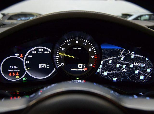 PORSCHE Cayenne Coupé 3.0 V6 E-Hybrid Platinum Edition Iva Esposta