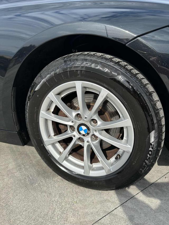 BMW 318 d Touring Business Advantage
