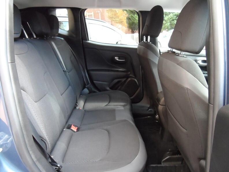 Jeep Renegade 1.0 firefly benzina 120 cv Black Star