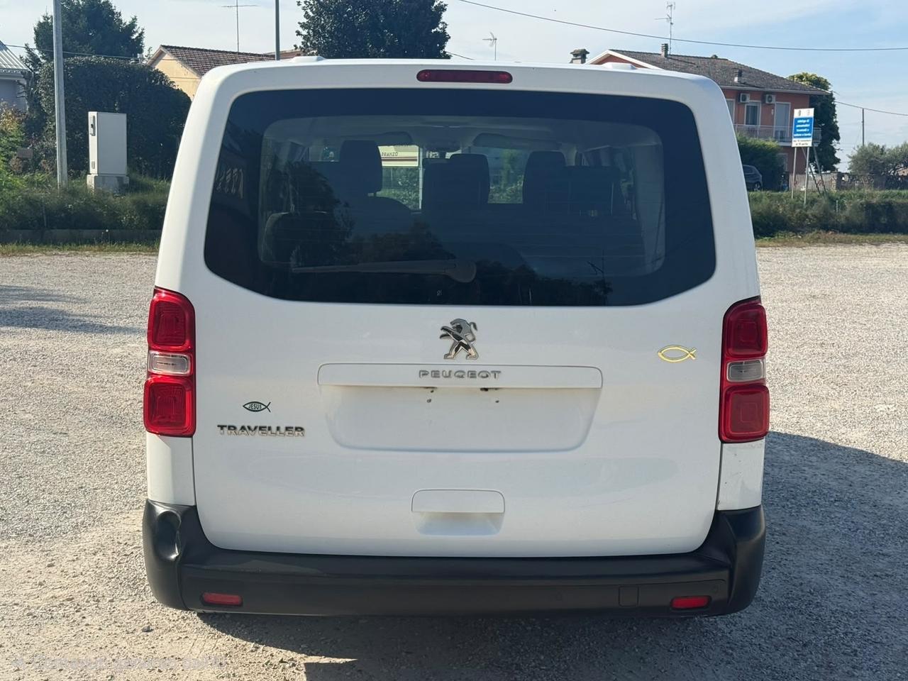 Peugeot Traveller BlueHDi 120 S&S Long Allure