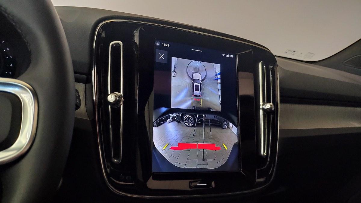 VOLVO Xc40 B3 Mild Hybrid Automatico Ultra Dark