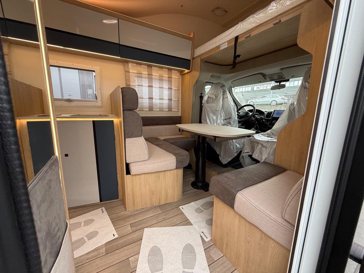 CI INTERNATIONAL HORON 90 M 7.40 GARAGE