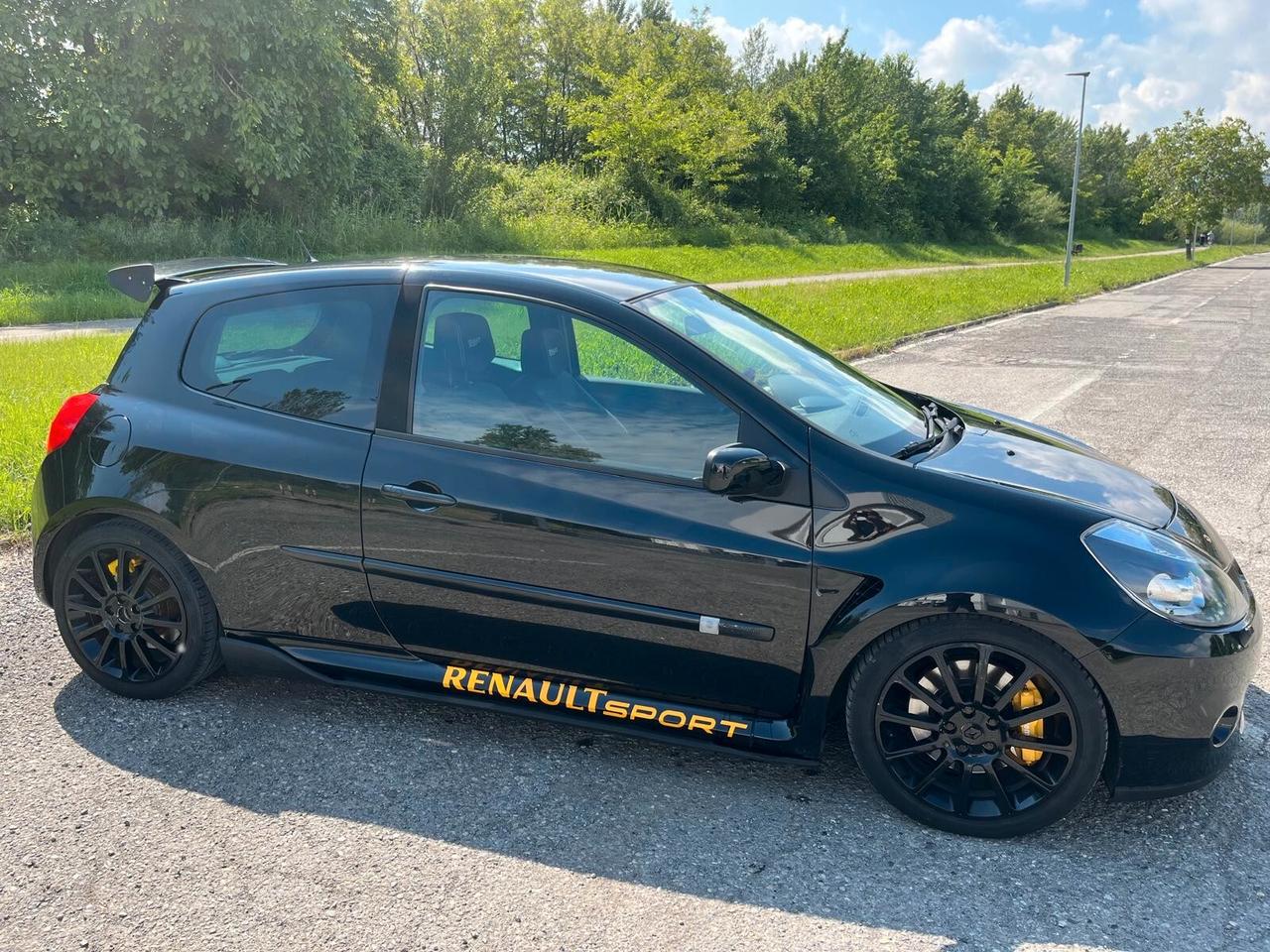 Renault Clio 2.0 16V 200CV RS LUXE - 2006