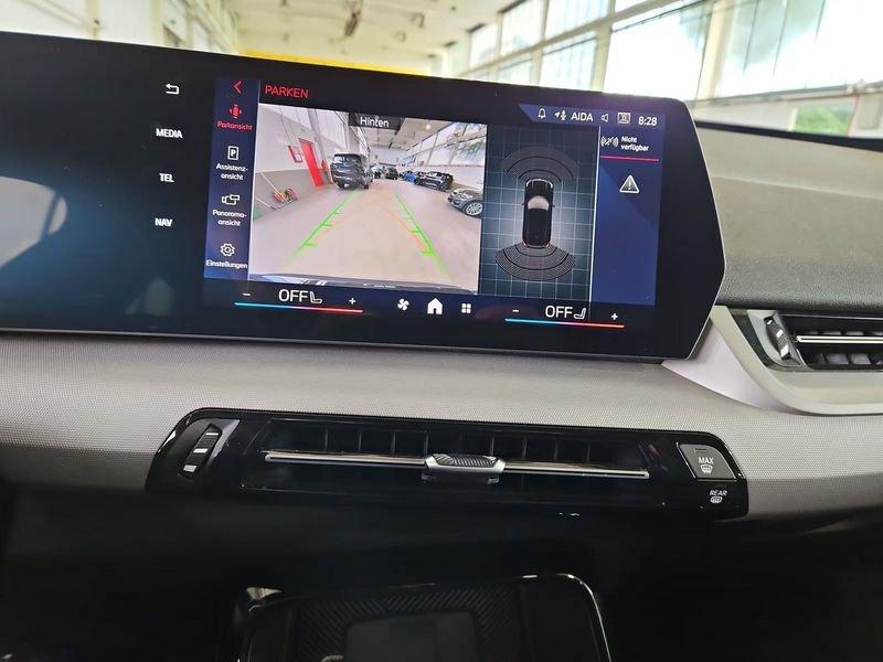 BMW X1 X1 sDrive 18i Navi 17" Cockpit Camera