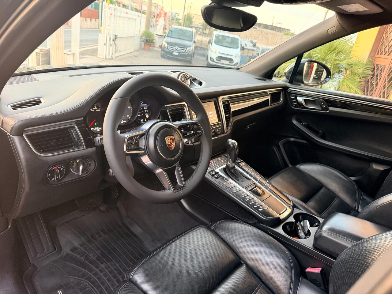 Porsche Macan 3.0 S -Tetto-Pasm-Full-Total BLACK