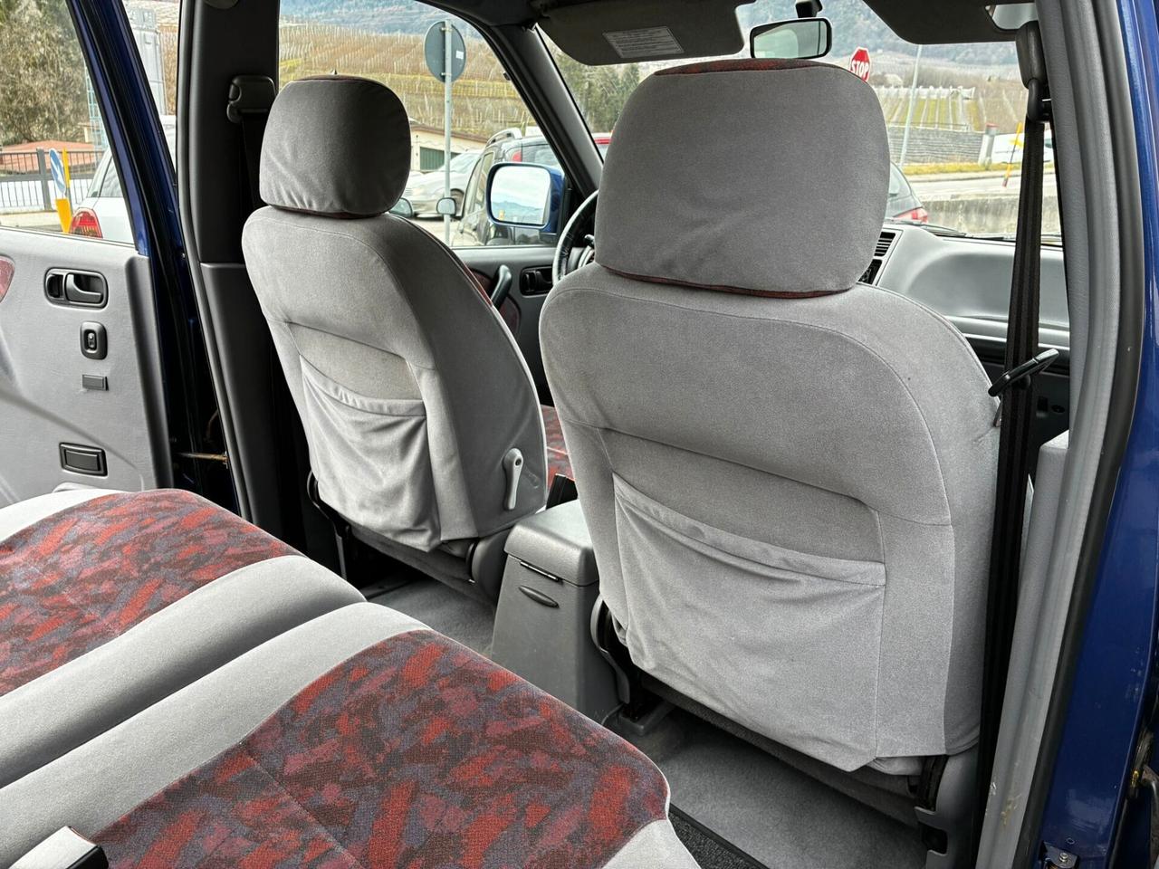 Nissan Terrano II 2.7 TDI 125CV 7 POSTI