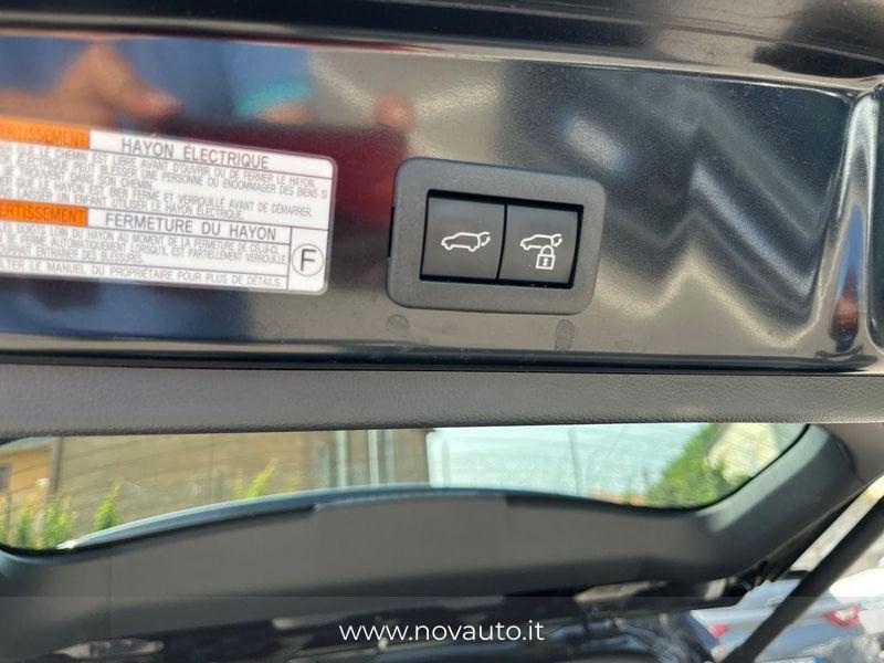 Toyota Corolla Cross 2.0H (197 CV) E-CVT Lounge 4WD