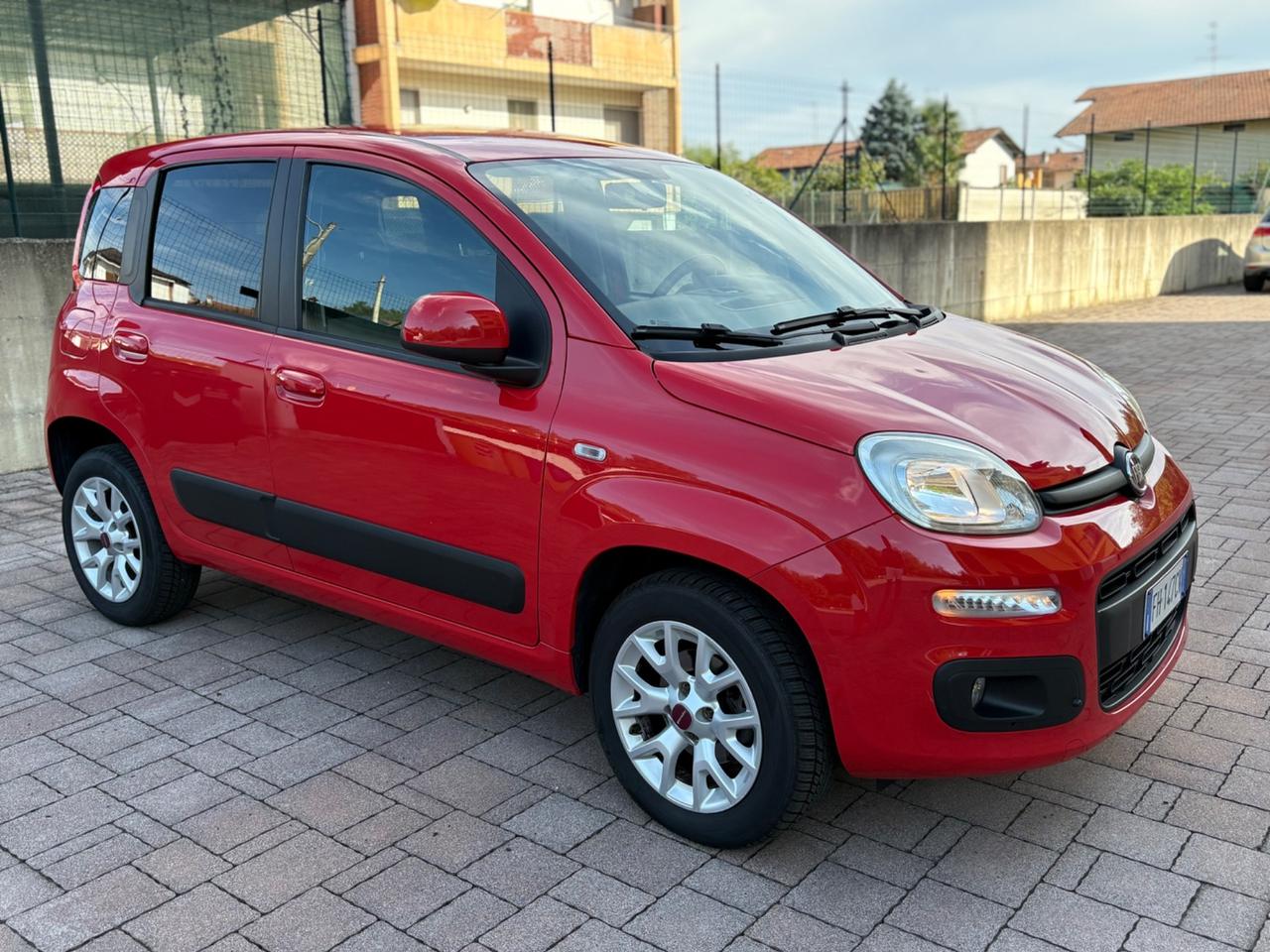 Fiat Panda 0.9 TwinAir Turbo Natural Power Lounge
