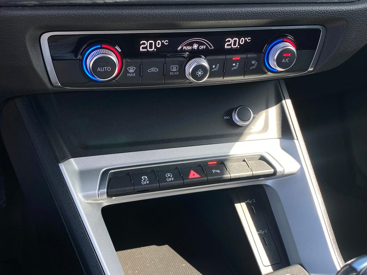 Audi Q3 Business 2.0 TDI 150CV S tronic 35