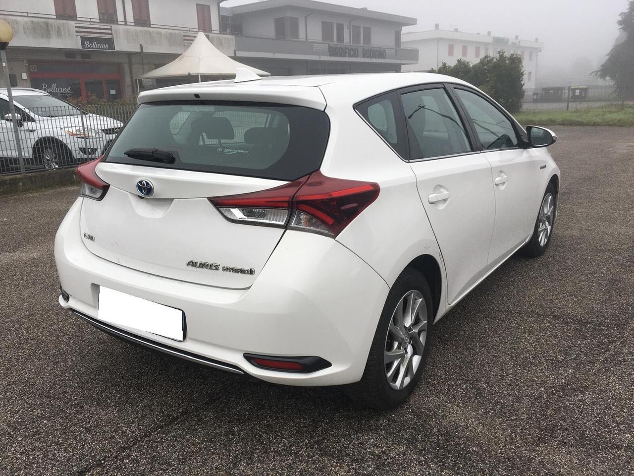Toyota Auris 1.8 Hybrid Active-ok neopatentati-UNICO PROPRIETARIO