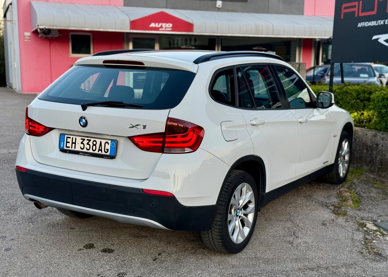 Bmw X1 xDrive20d Futura AUTOM. 2011