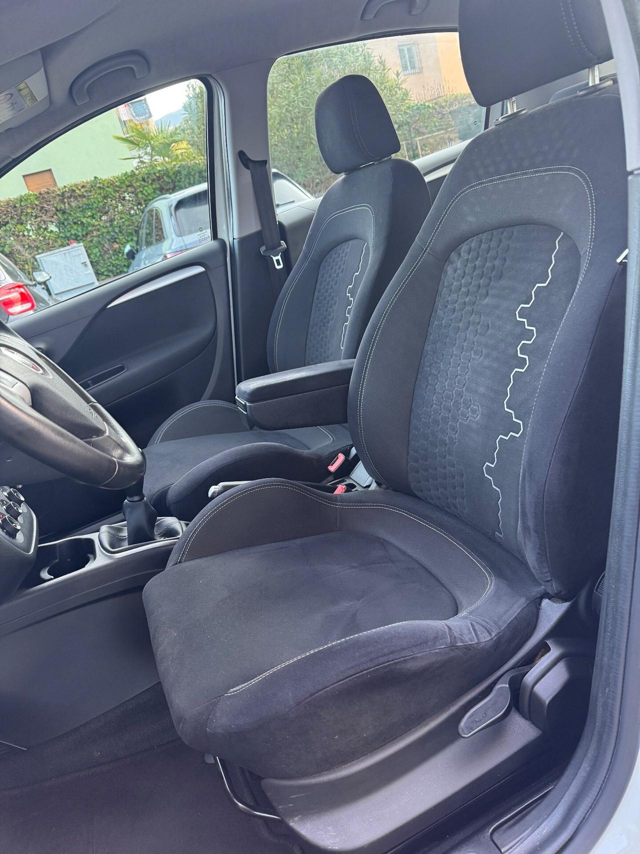 Fiat Punto 1.3 MJT II S&S 85 CV 5 porte ECO Lounge