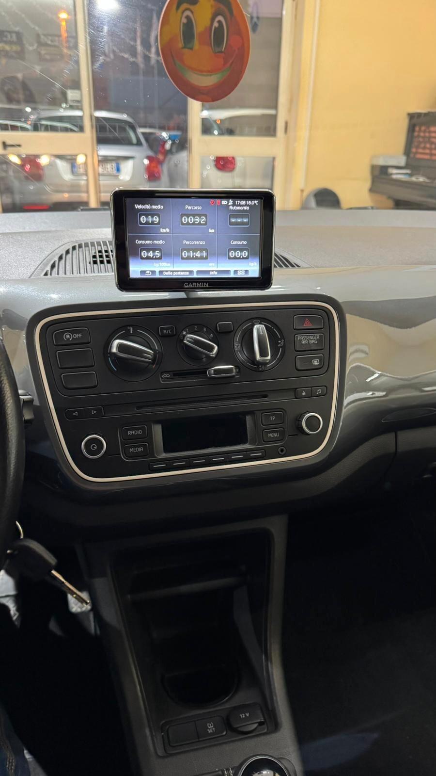 Seat Mii 1.0 68 CV 5 porte by Mango Nero Assoluto Ecofuel