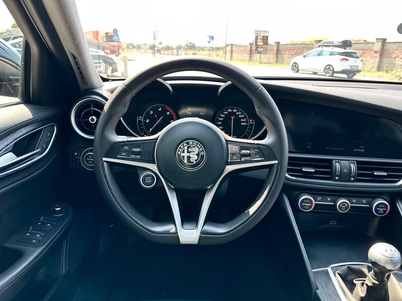 Alfa Romeo Giulia 2.2 Turbodiesel 180 CV AT8 Super MANUALE