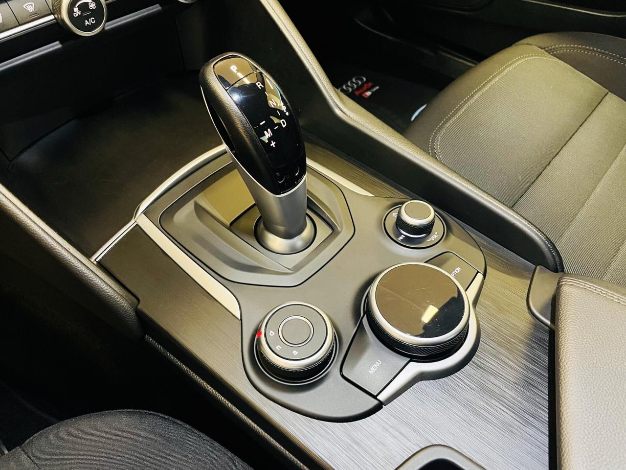 Alfa Romeo Giulia 2.2 Turbodiesel 150 CV AT8 Business