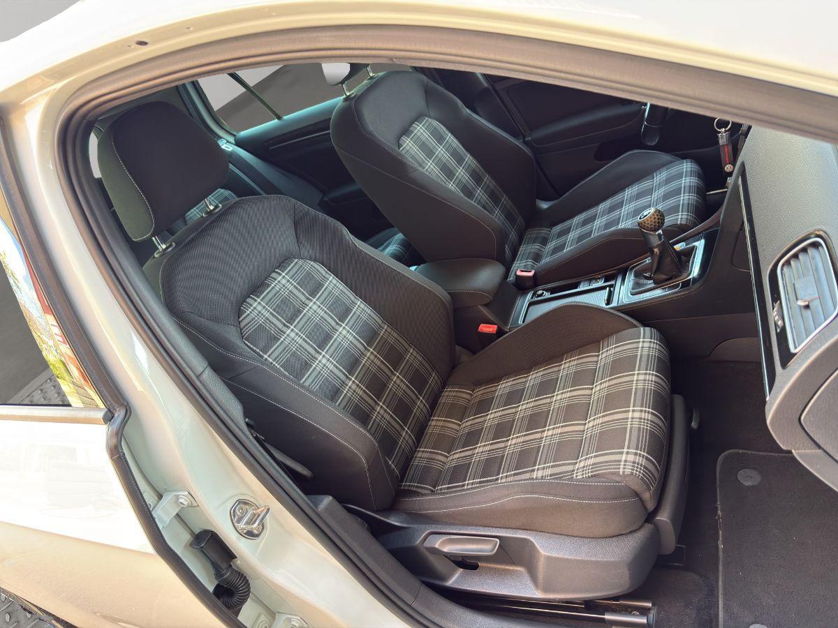 VOLKSWAGEN - Golf - 2.0 TDI 184CV GTD TELECAMERA