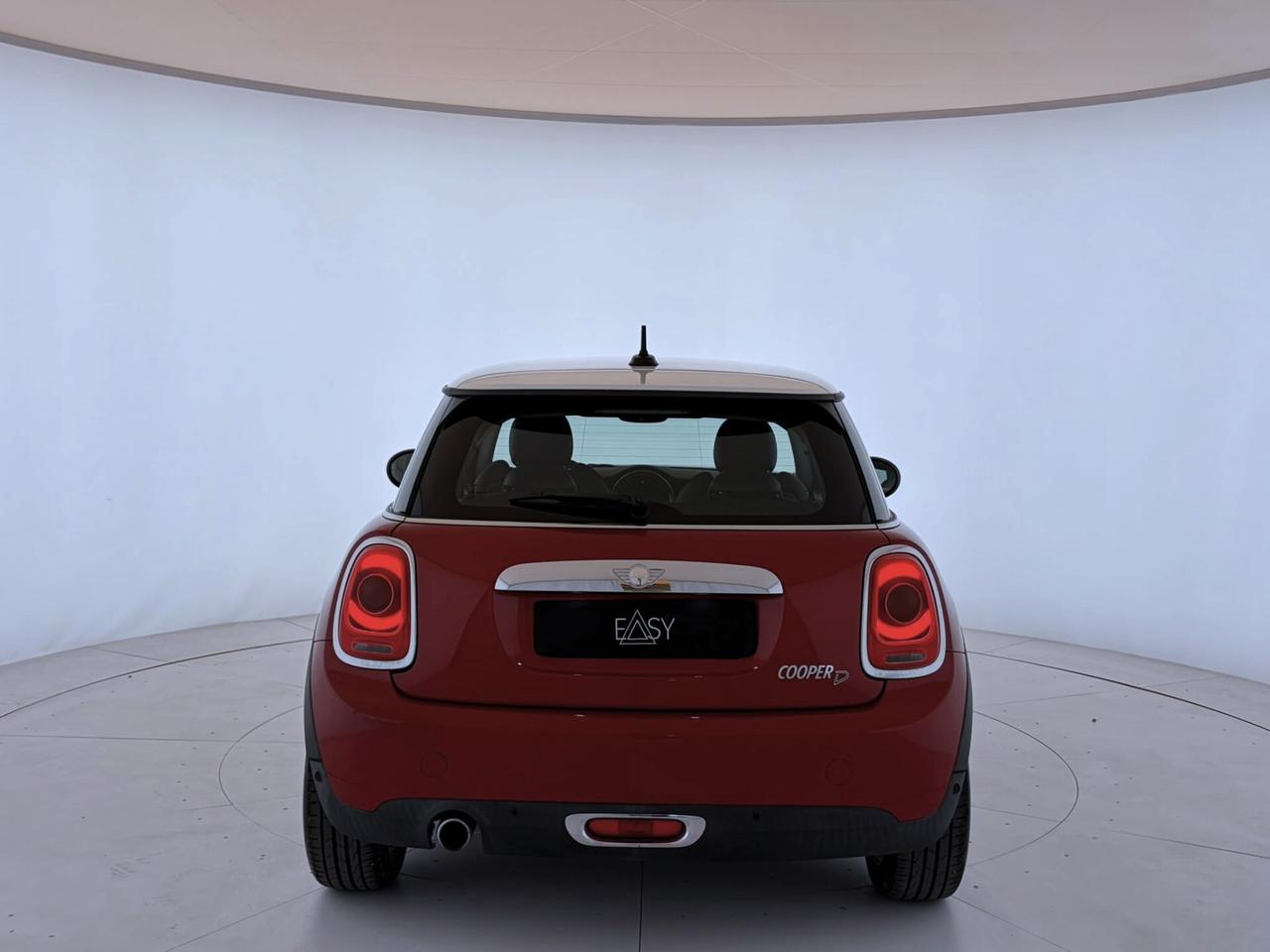 Mini Cooper D 1.5 3p - NEOPATENTATI - TAGLIANDI MINI