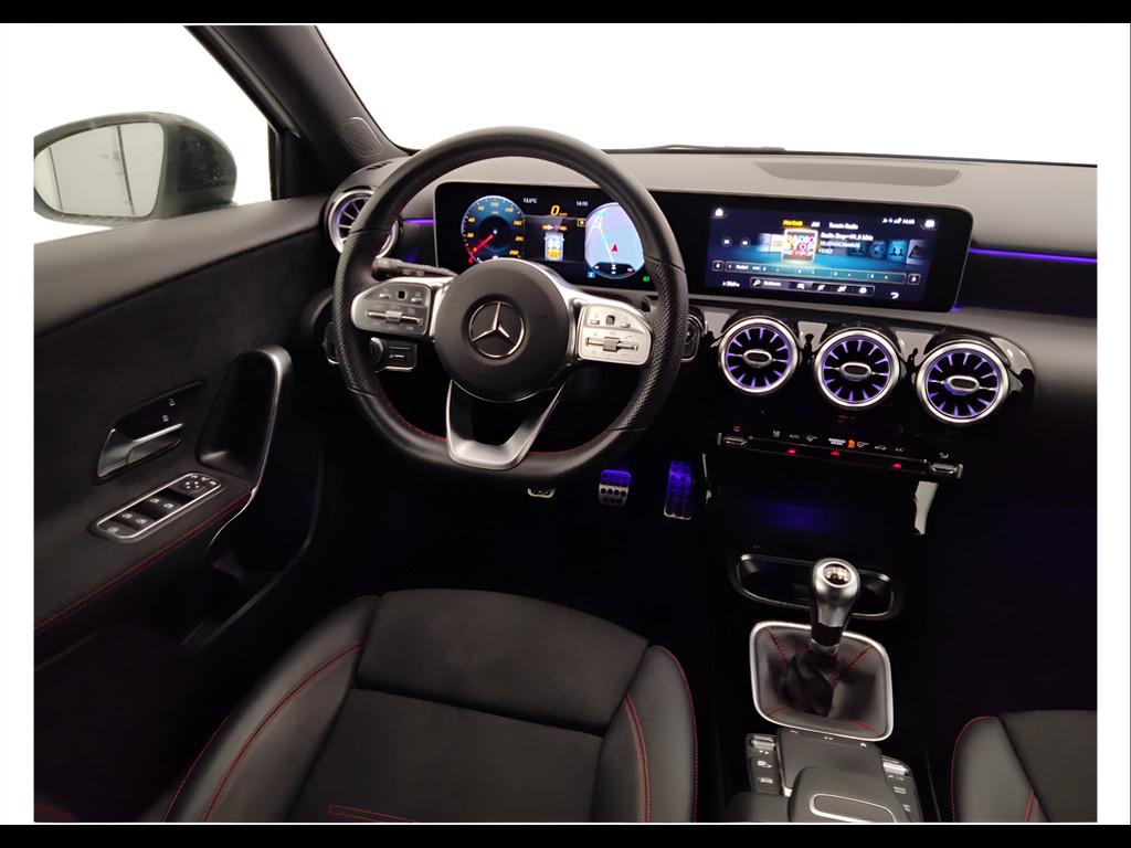 Mercedes-Benz Classe A - W177 2018 - A 180 d Premium