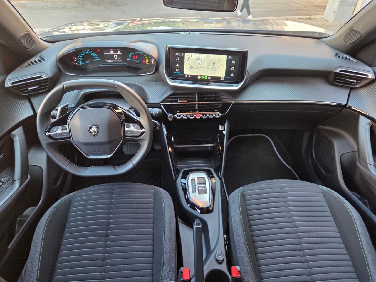 Peugeot 2008 Hybrid 136 e-DCS6 Style