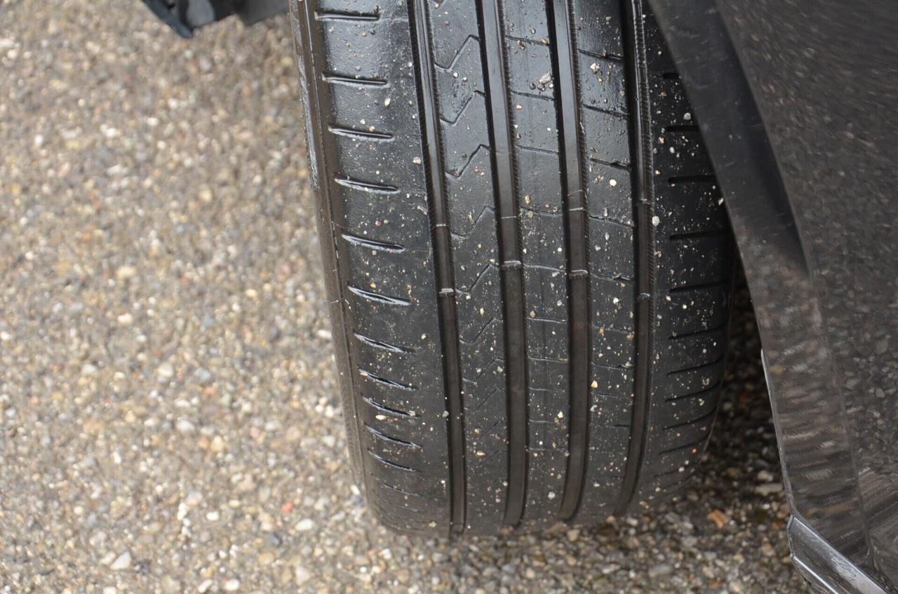 Volkswagen Passat 1.6 TDI SCR DSG Business BMT