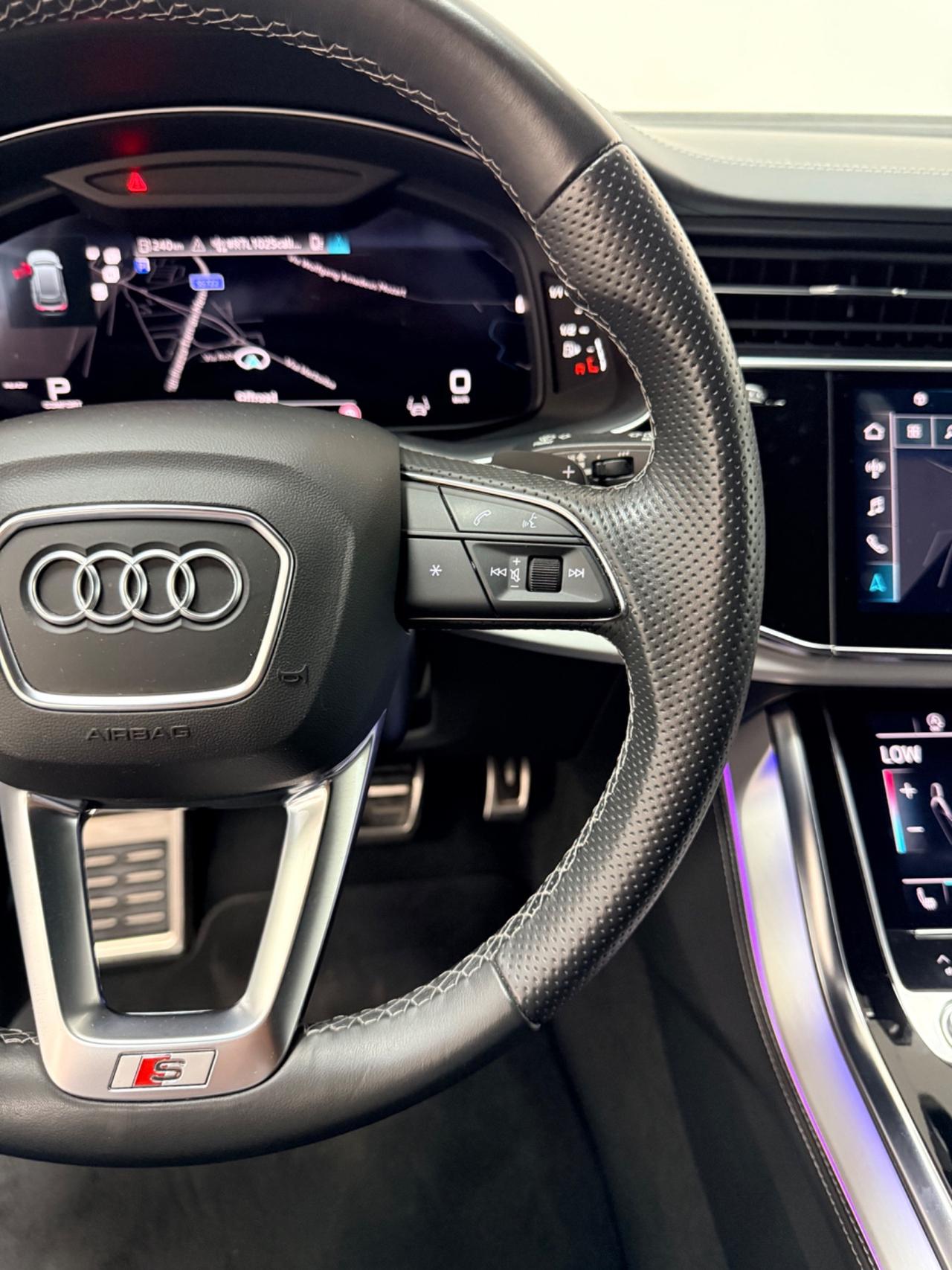 Audi Q8 55 3.0 TFSI 340cv Mhev quattro tiptronic Sline Plus 03/2023 UNICA