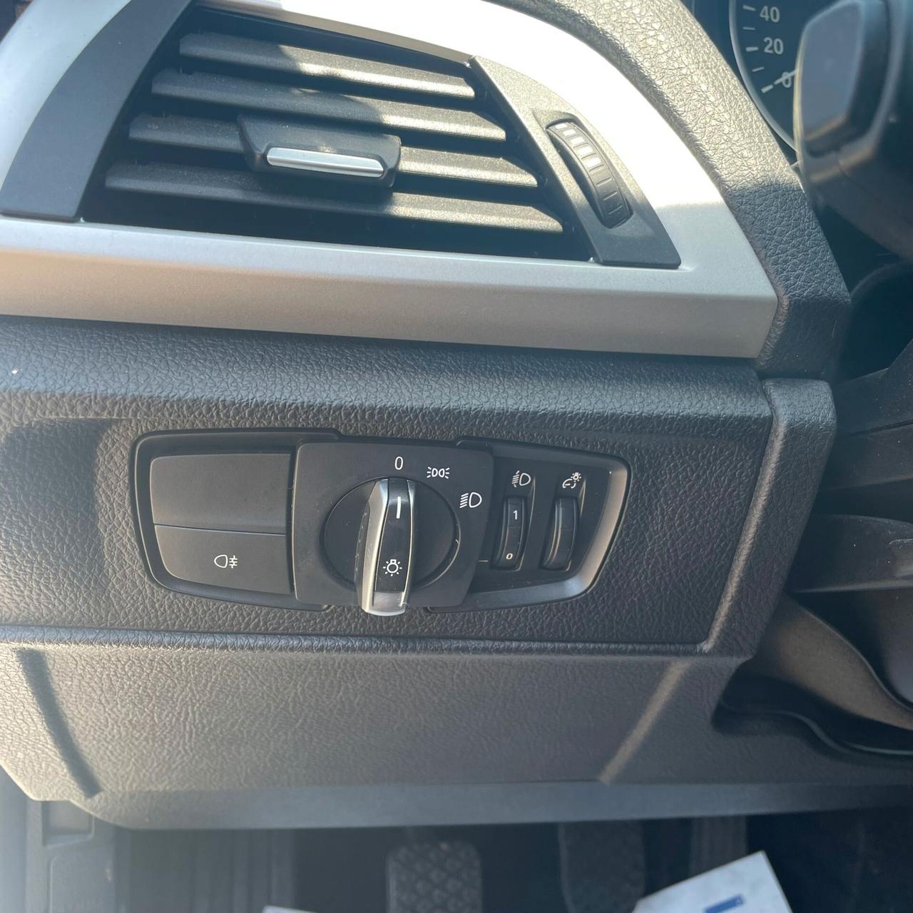 Bmw 114 114i 3p. Joy
