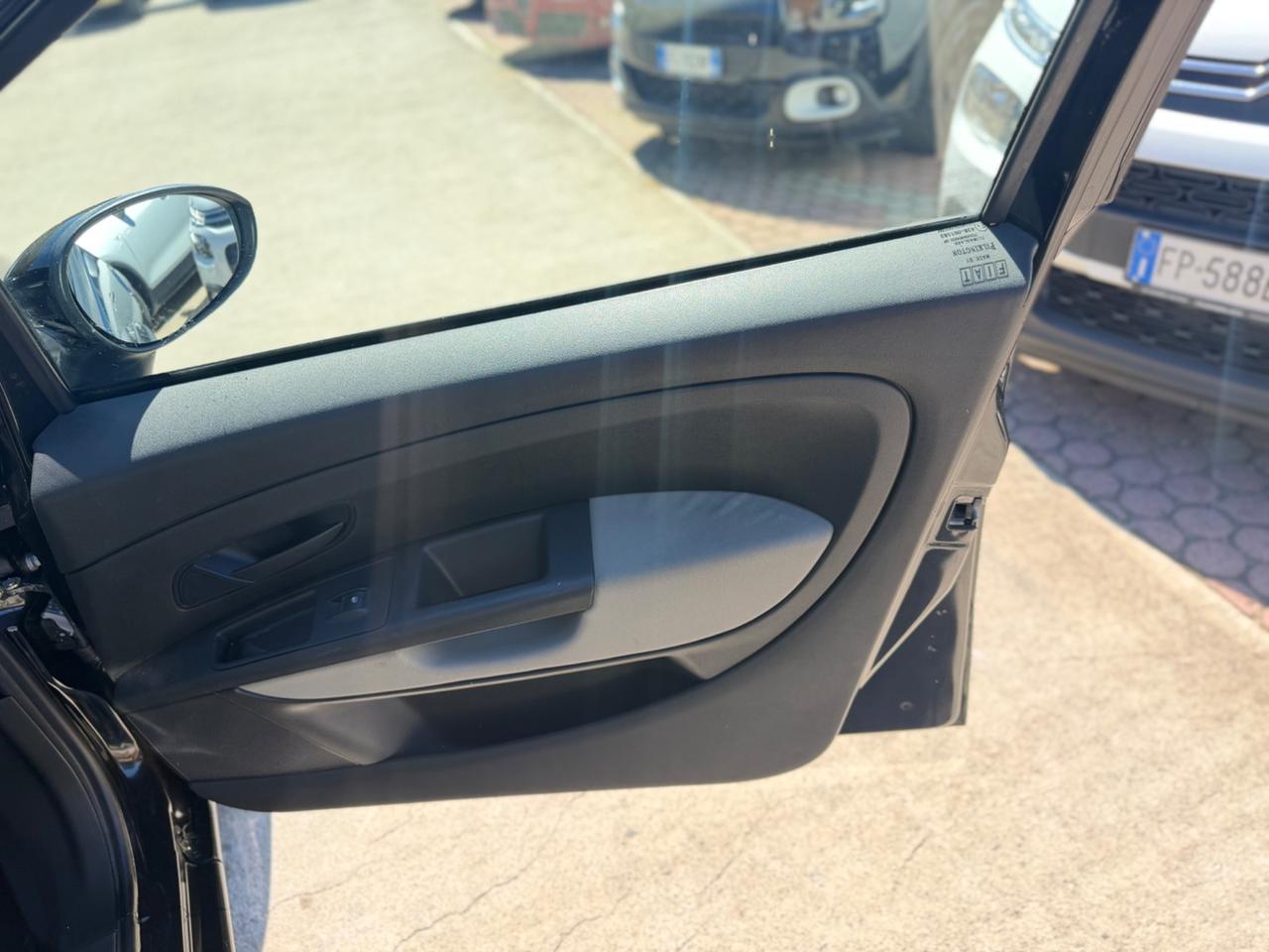 Fiat Grande Punto 1.2 5 porte Active Km Certificati