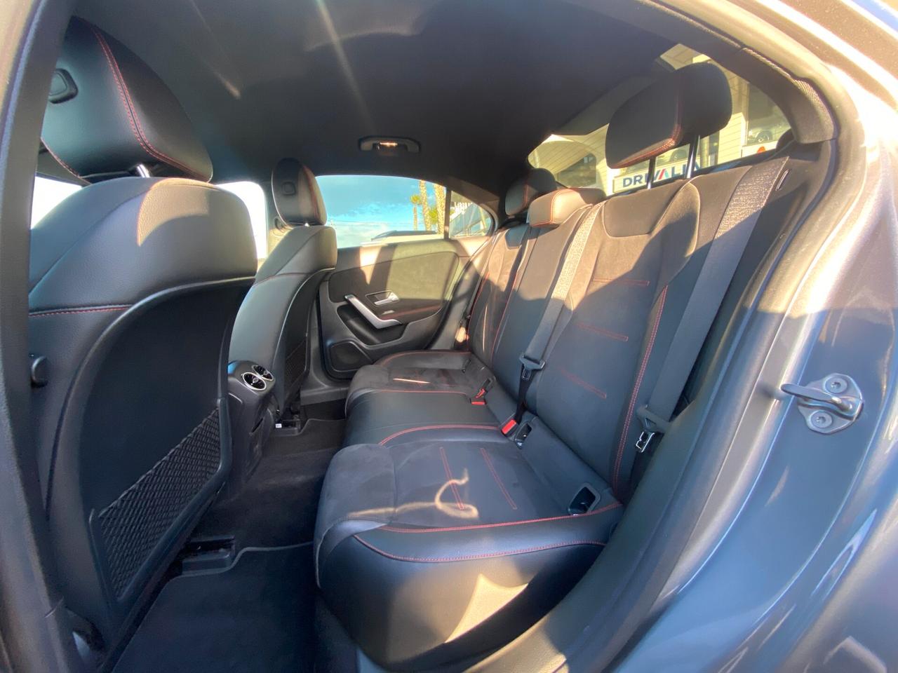 Mercedes-Benz Classe A 200 Sedan Premium AMG Line auto