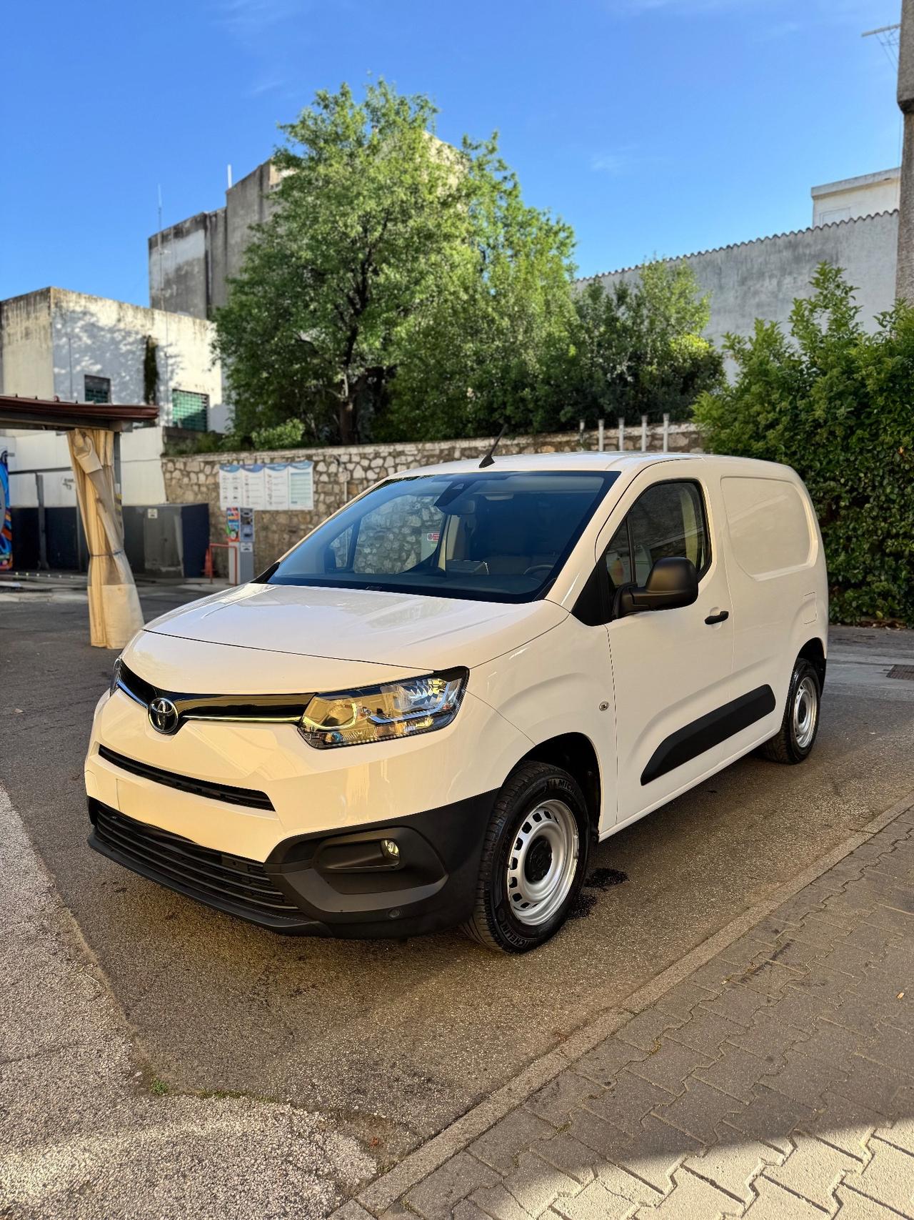 Toyota Proace City 1.5D 100cv L1 D IVA ESPOSTA