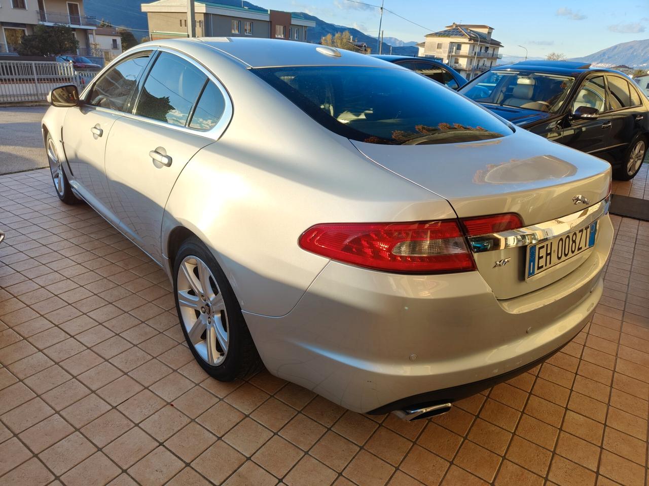 Jaguar XF 3.0 D V6 Luxury