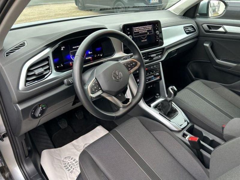 Volkswagen T-Roc 1.5 TSI ACT Life 17" Led Plus App Connect Cockpit ACC