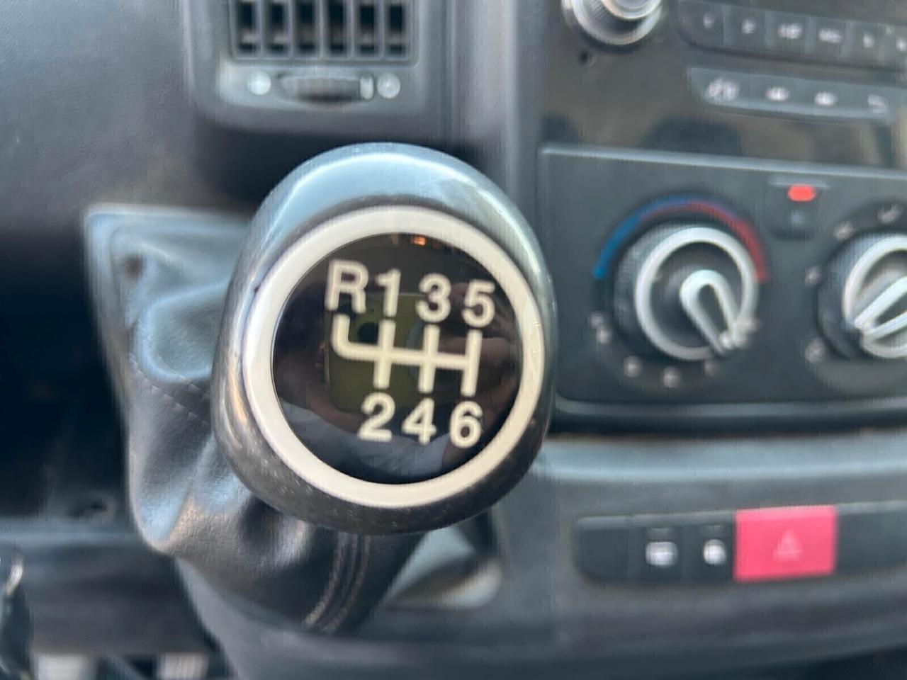 Peugeot Boxer 330 2.2 BlueHDi PM-TM L2 H2 SPOTICAR