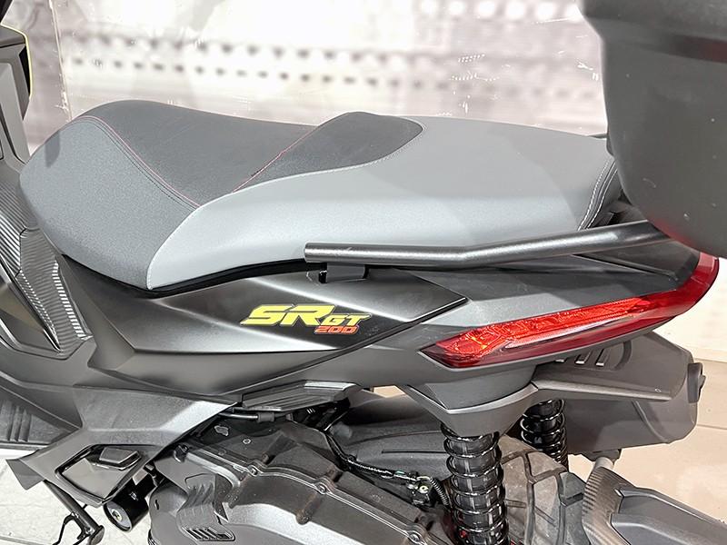 Aprilia SR GT Sport 200
