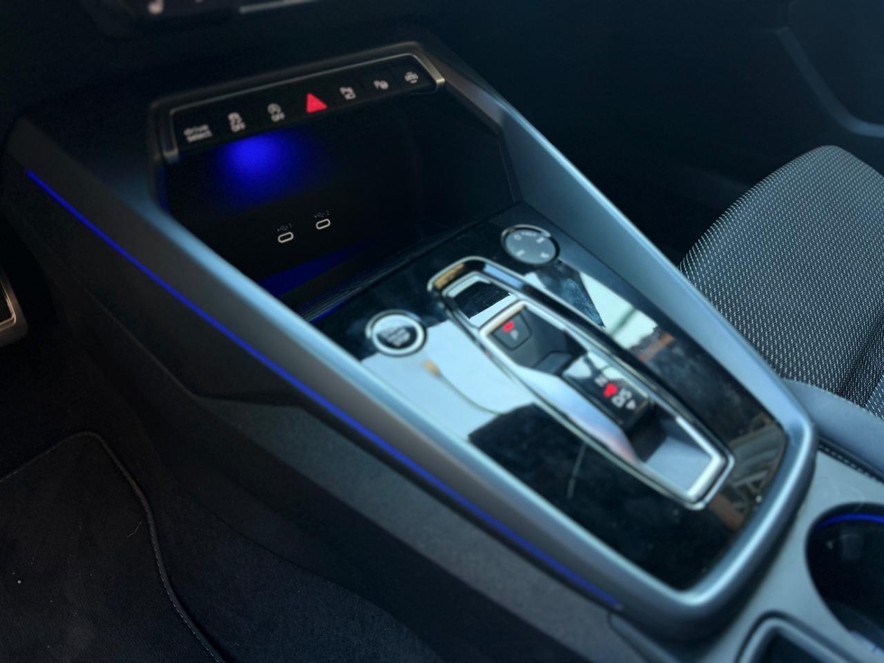 Audi A3 ALLSTREET S-LINE 150 CV
