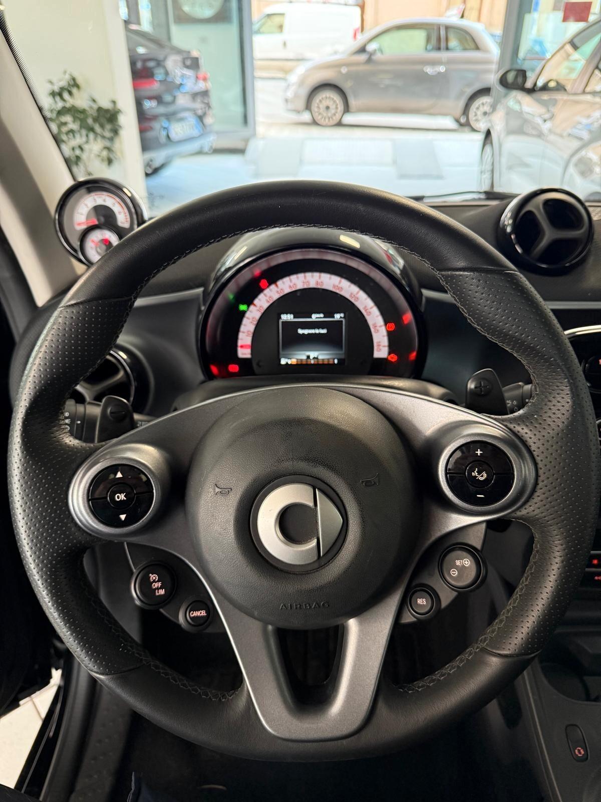 Smart ForTwo 70 1.0 twinamic Superpassion