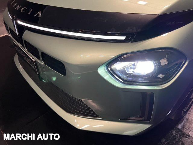 LANCIA Ypsilon Hybrid e-DCT