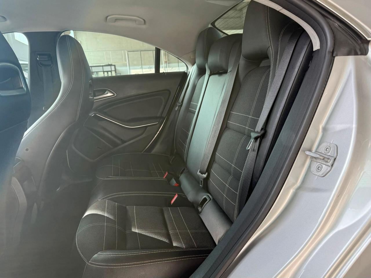 Mercedes-benz CLA 250 4Matic Automatic Premium