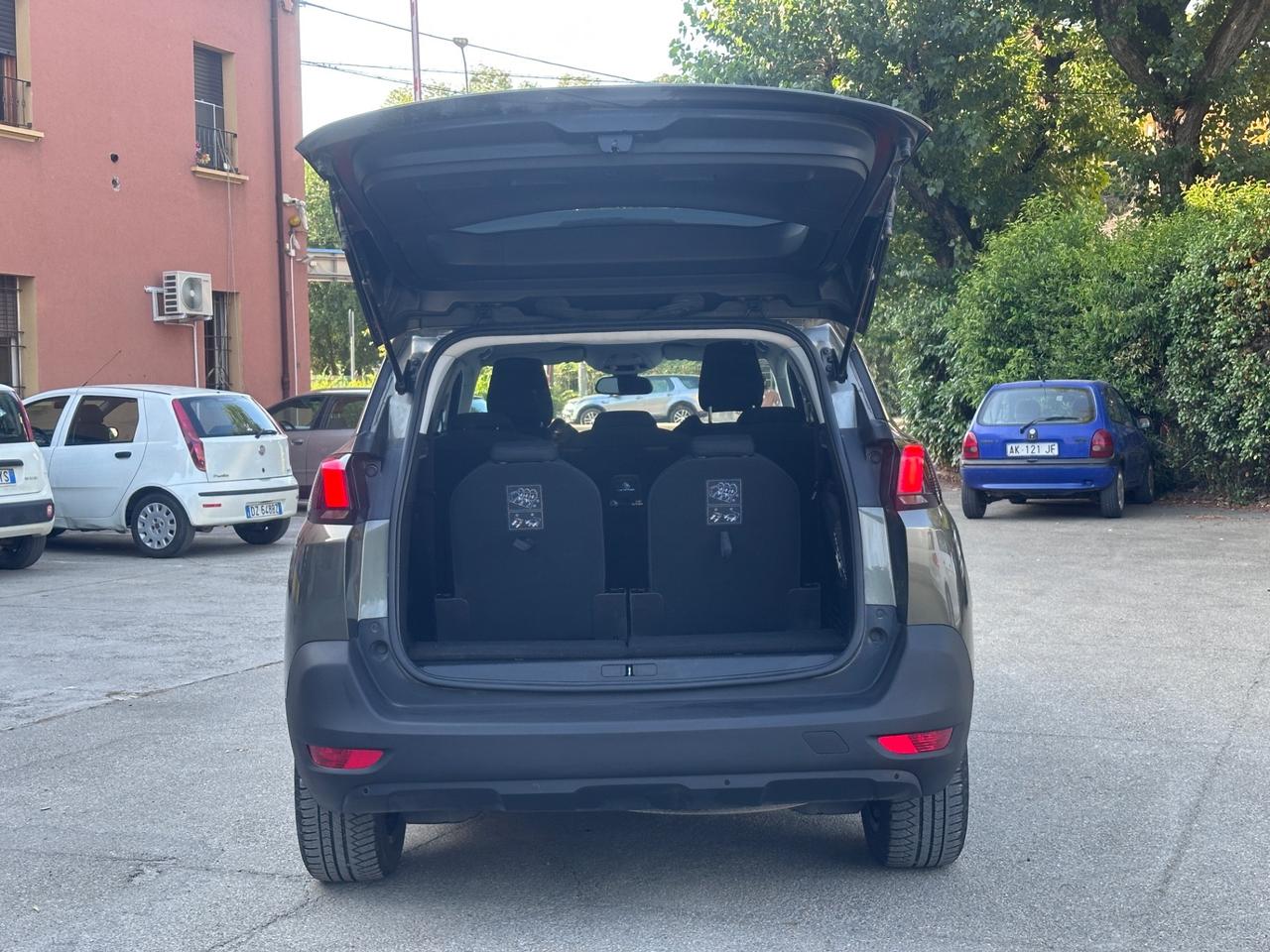 Peugeot 5008 BlueHDi 120 S&S EAT6 GT Line