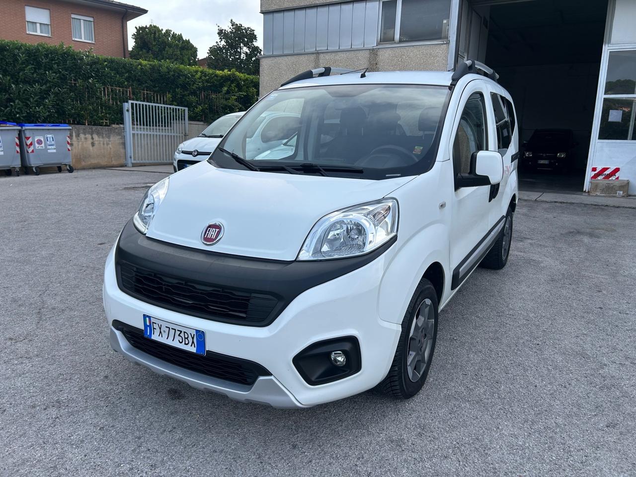 Fiat Qubo 1.3 MJT 95 CV Trekking Autocarro