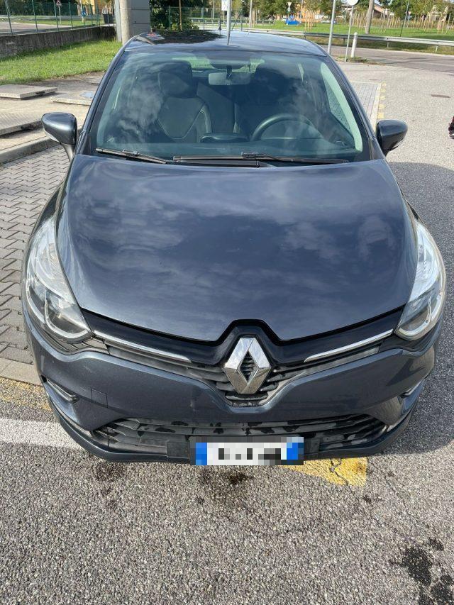 RENAULT Clio dCi 8V 75CV Start&Stop 5 porte Zen neo patent.