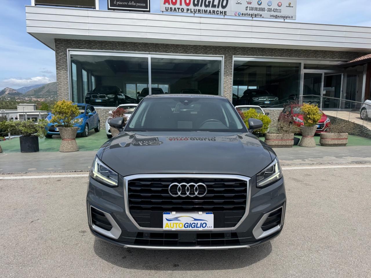 Audi Q2 30 TDI S tronic Identity Black