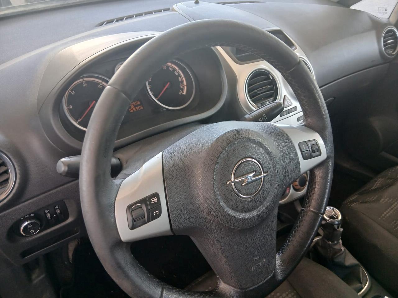 Opel Corsa 1.7 CDTI 130CV 5 porte Cosmo