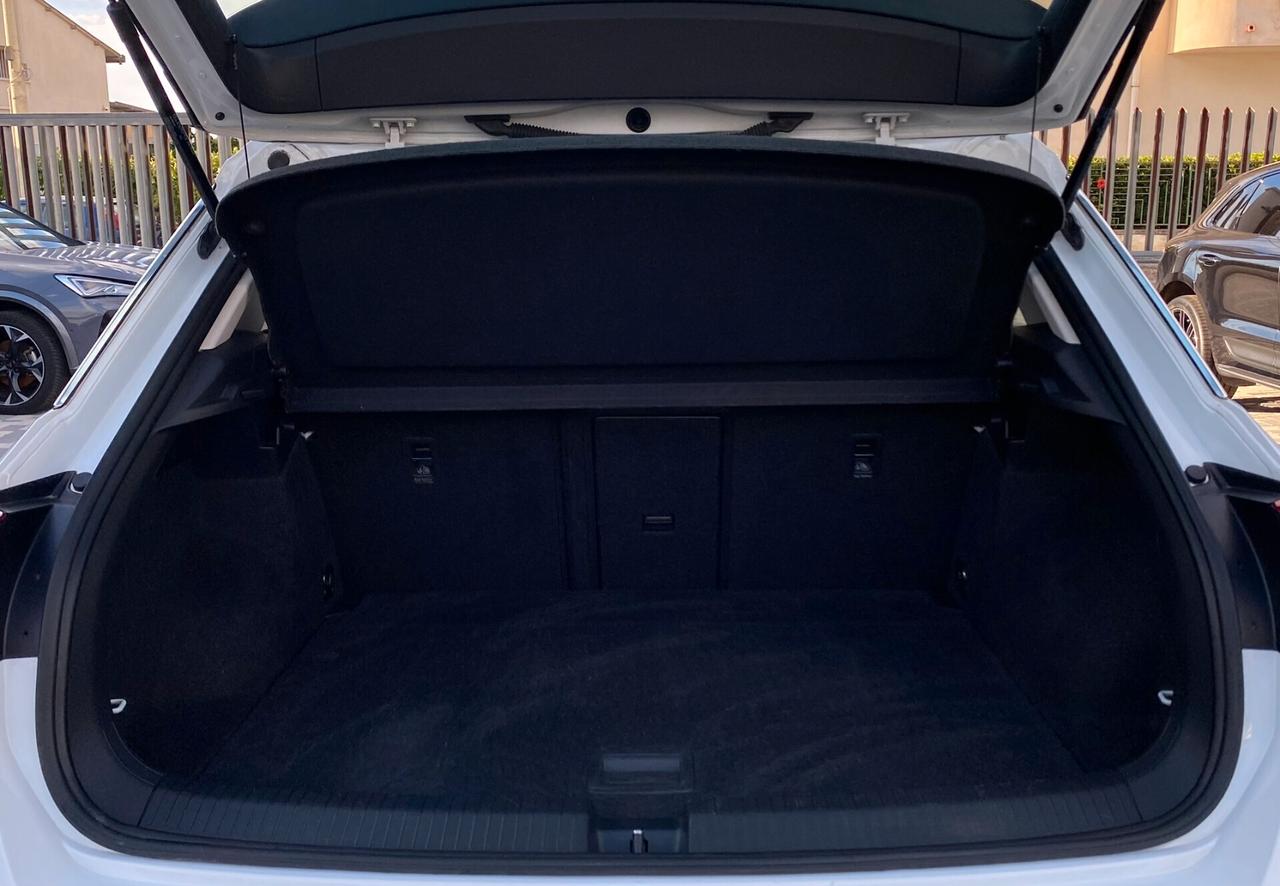 Volkswagen T-Roc Advanced 2.0 TDI 150CV DSG