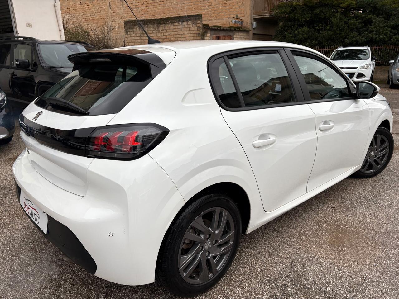 Peugeot 208 PureTech 100 Stop&Start 5 porte Allure