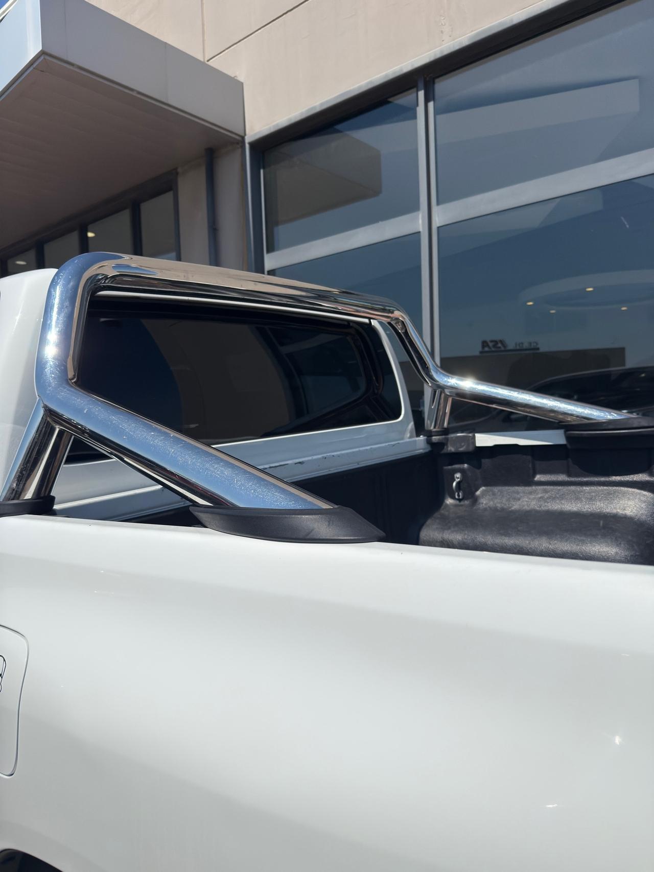 Toyota Hilux 2.4 D-4D 4WD Executive IVA ESP.